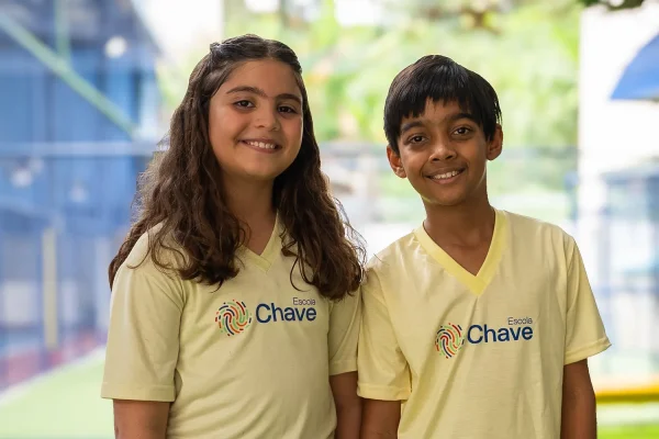 estudantes-escola-chave