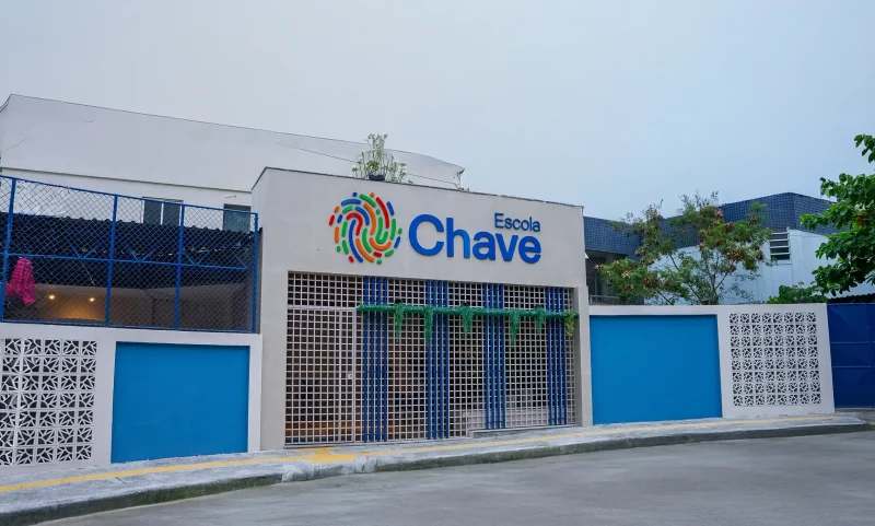 fachada-escola-chave copy